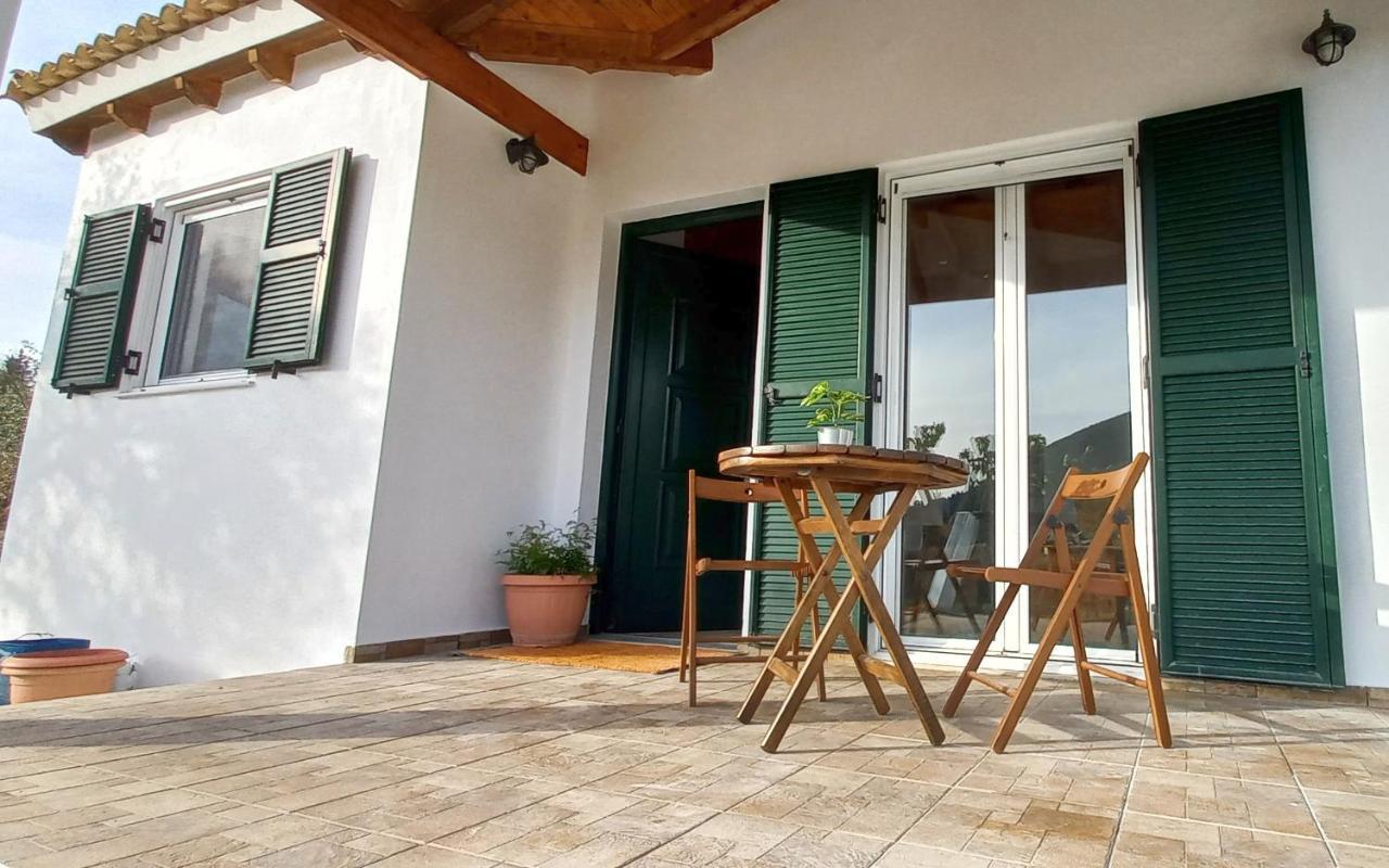 Lily Home_Lefkada ~ Private Country House Kondaraíni 외부 사진
