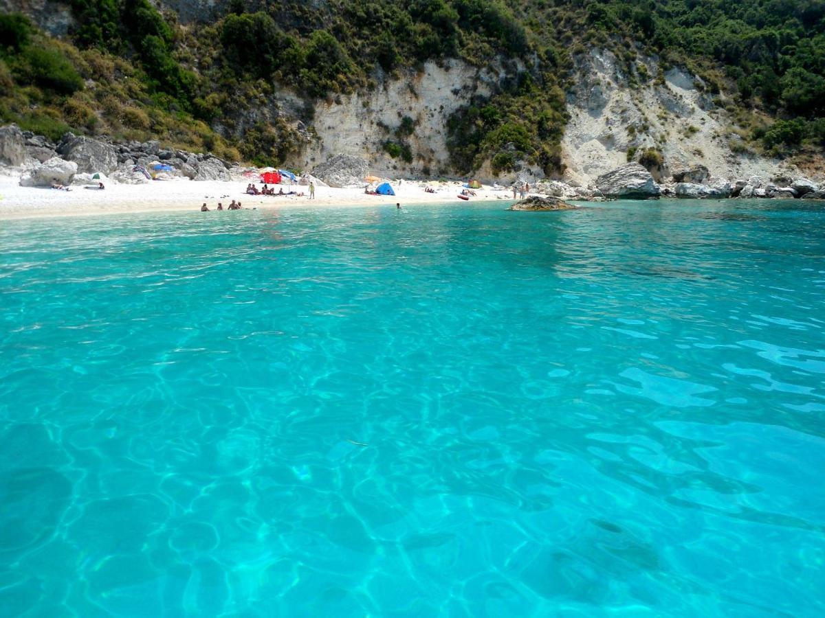 Lily Home_Lefkada ~ Private Country House Kondaraíni 외부 사진