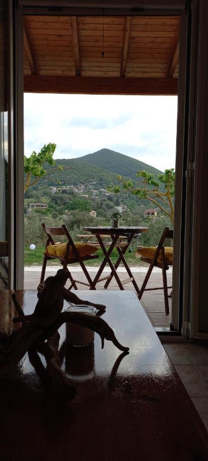 Lily Home_Lefkada ~ Private Country House Kondaraíni 외부 사진