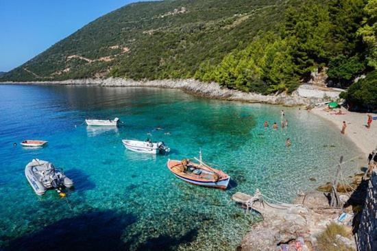Lily Home_Lefkada ~ Private Country House Kondaraíni 외부 사진