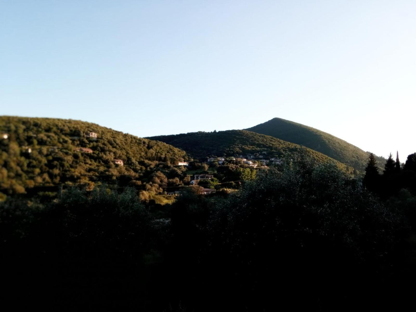 Lily Home_Lefkada ~ Private Country House Kondaraíni 외부 사진